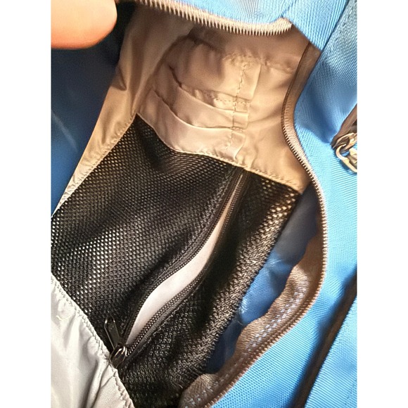 35L Patagonia MLC Wheelie Carry-On Travel Bag Black Backpack Luggage - Picture 10 of 16